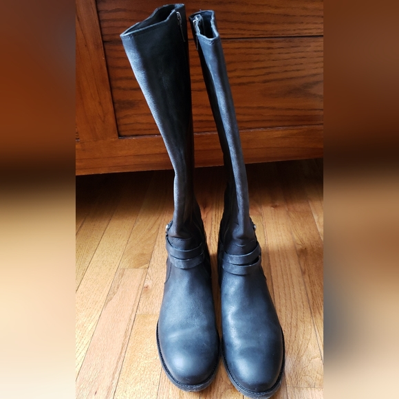 Frye Melissa Belted Tall Black (and Patina/Gray Tones) Boots 8.5 - Picture 7 of 13